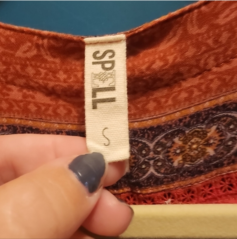$175- Elle Gown - Picture 3 of 5